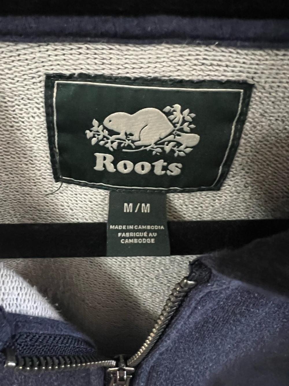 Roots Men's Navy Half-Zip Hooded Sweater - Picture 4 of 4